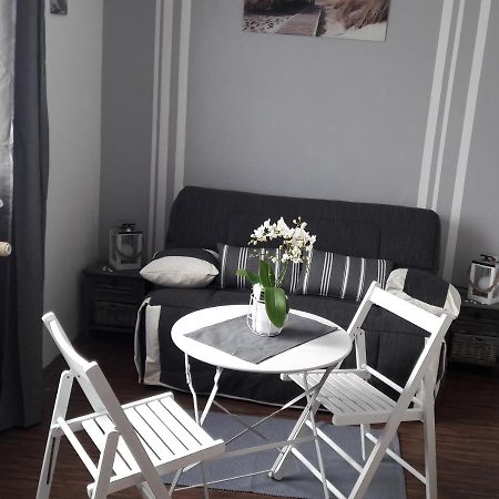 Chambre D'Hote - La Ruche Des Bleuets Mulsanne Eksteriør billede