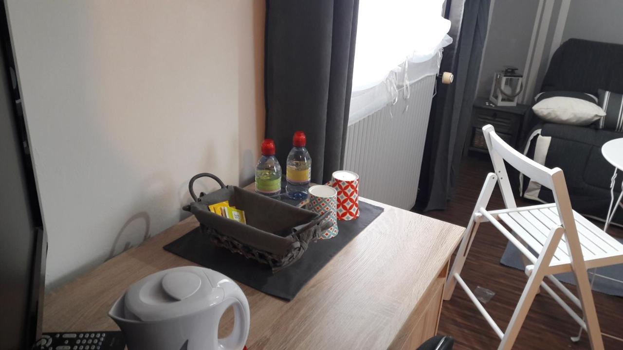 Chambre D'Hote - La Ruche Des Bleuets Mulsanne Eksteriør billede